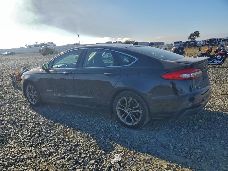 Фото 2 - FORD FUSION