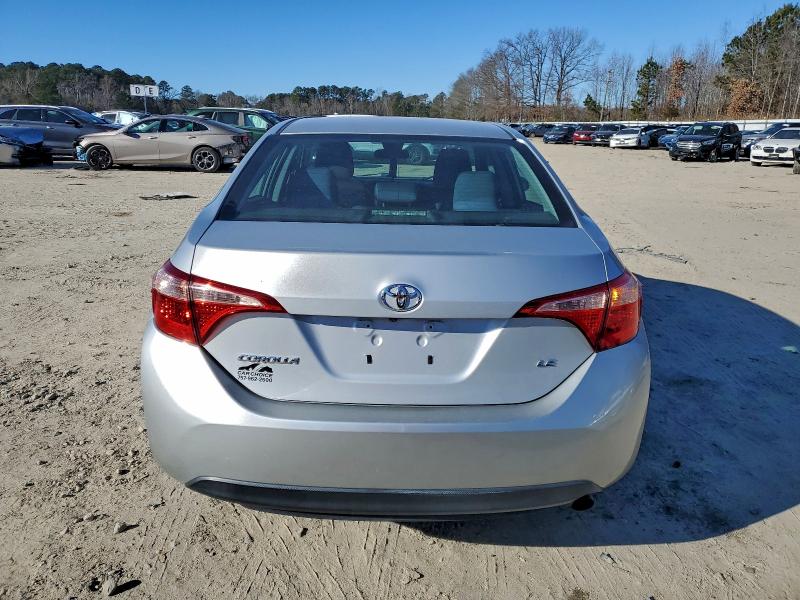 Фото 6 - TOYOTA COROLLA