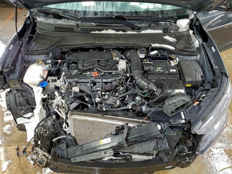 Фото 11 - HYUNDAI KONA