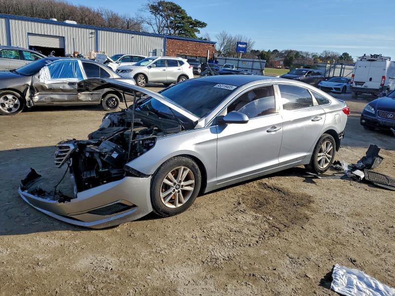 Фото 1 - HYUNDAI SONATA