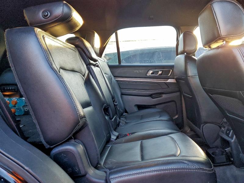 Фото 11 - FORD EXPLORER