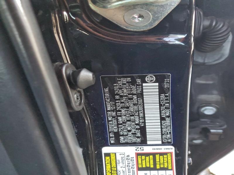 Фото 12 - TOYOTA CAMRY