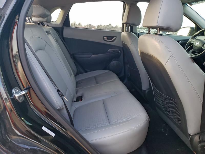 Фото 11 - HYUNDAI KONA