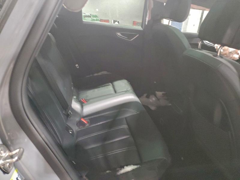 Фото 11 - AUDI Q4 E-TRON