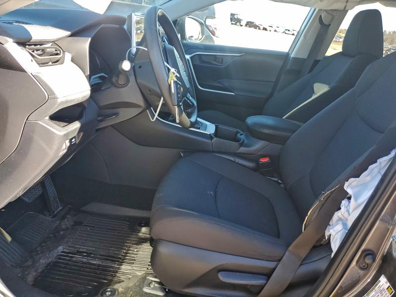 Фото 7 - TOYOTA RAV4