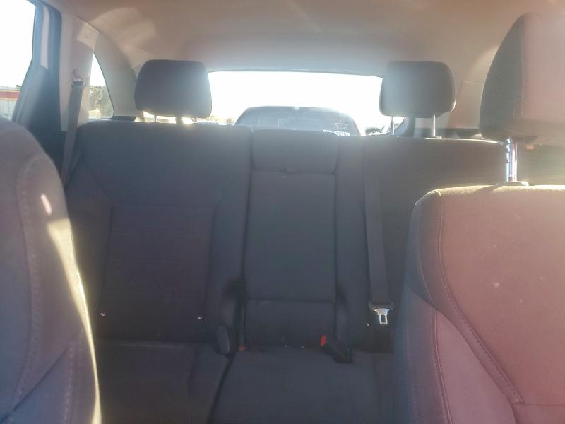 Фото 10 - KIA SORENTO