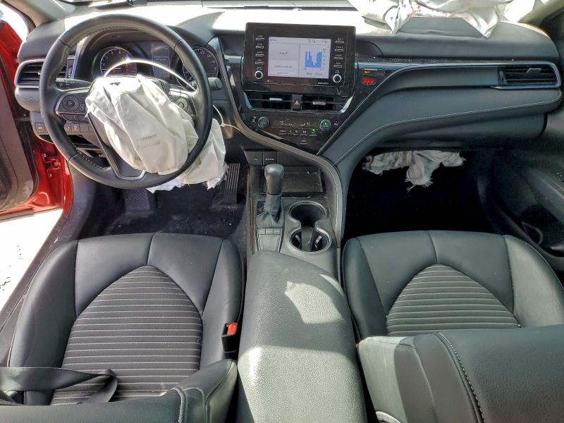 Фото 8 - TOYOTA CAMRY