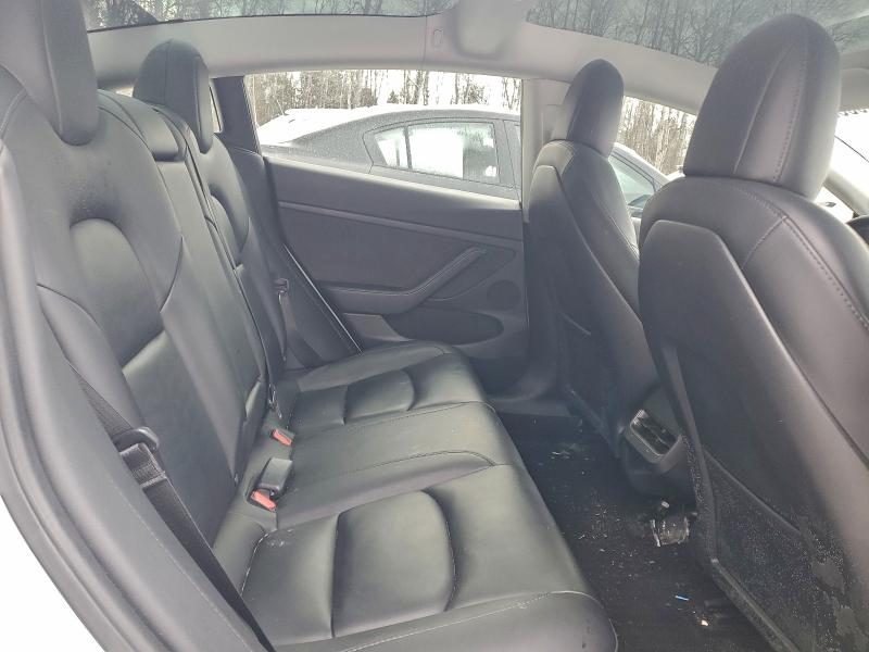 Фото 10 - TESLA MODEL 3