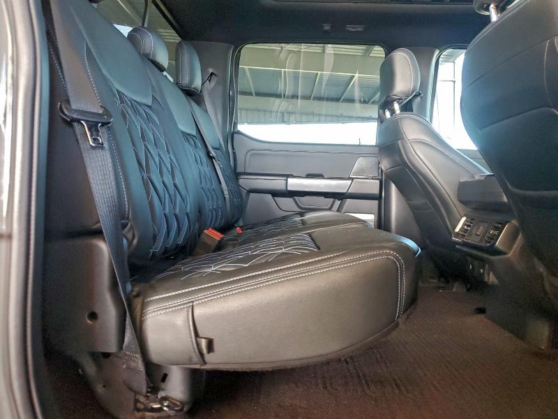 Фото 10 - FORD F-150