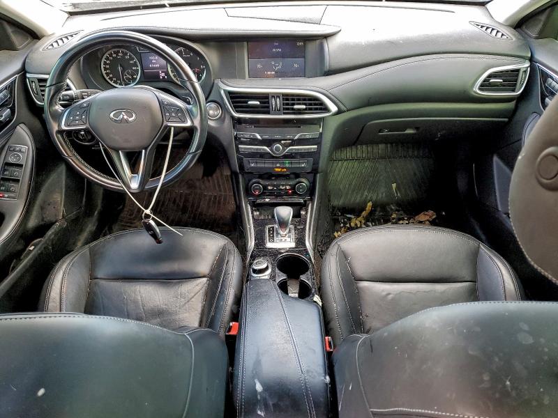 Фото 8 - INFINITI QX30