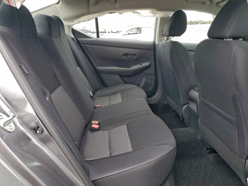 Фото 10 - NISSAN SENTRA