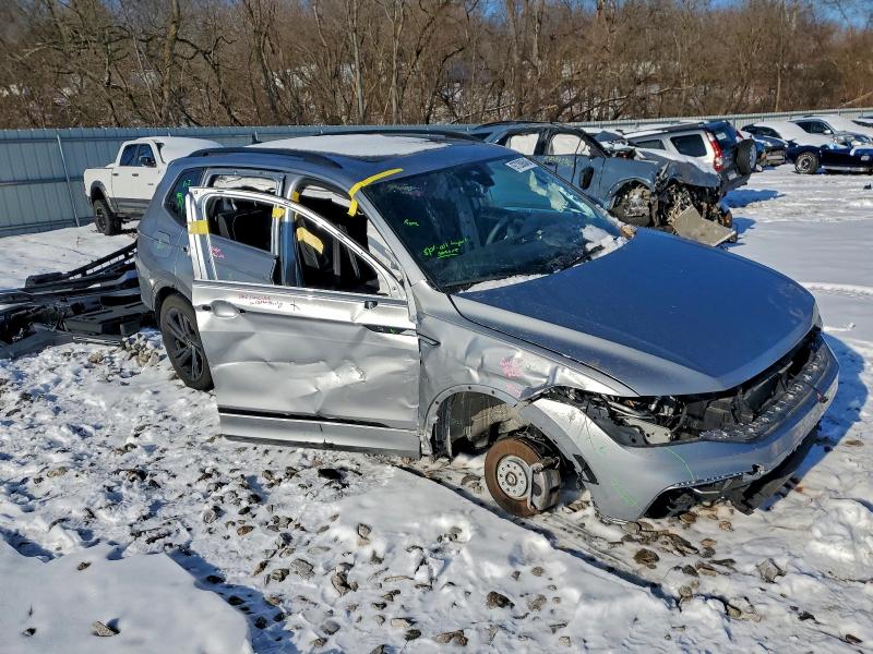 Фото 4 - VOLKSWAGEN TIGUAN