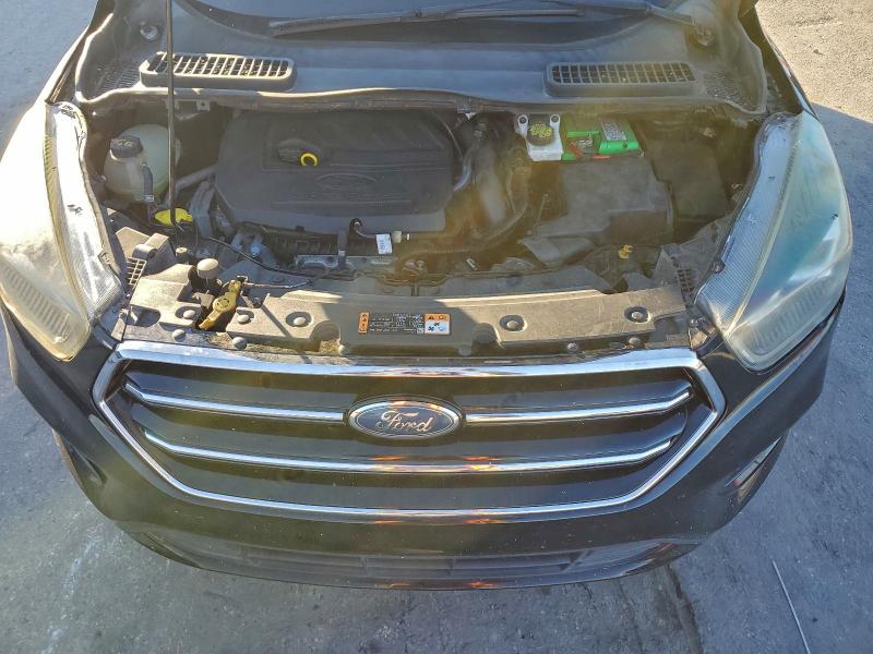 Фото 12 - FORD ESCAPE