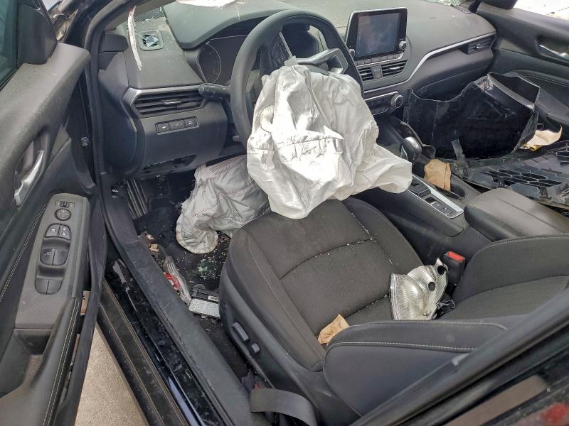 Фото 8 - NISSAN ALTIMA