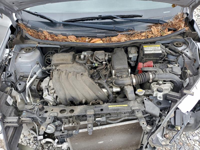 Фото 11 - NISSAN VERSA