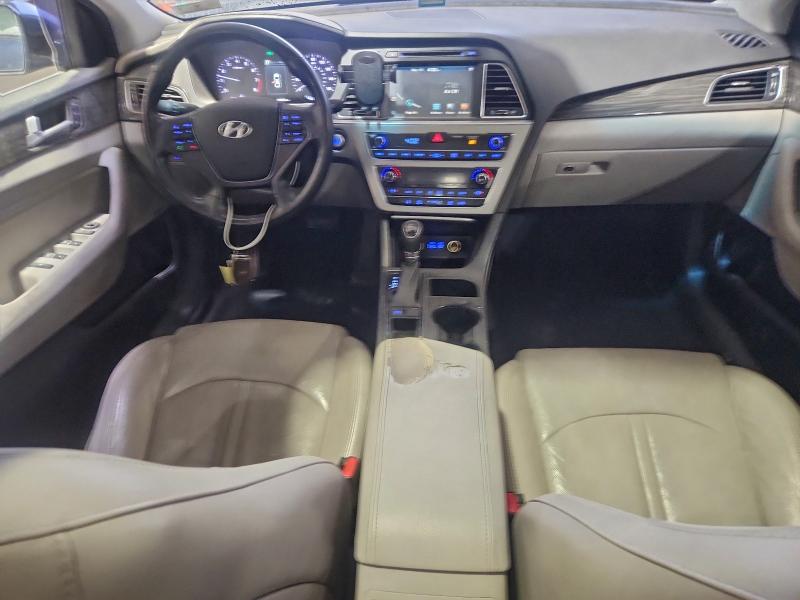 Фото 8 - HYUNDAI SONATA