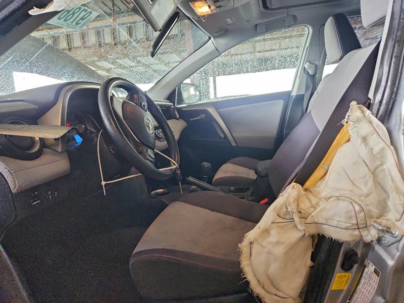 Фото 7 - TOYOTA RAV4