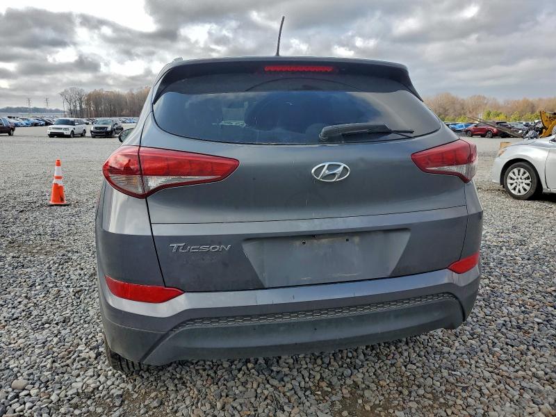 Фото 6 - HYUNDAI TUCSON