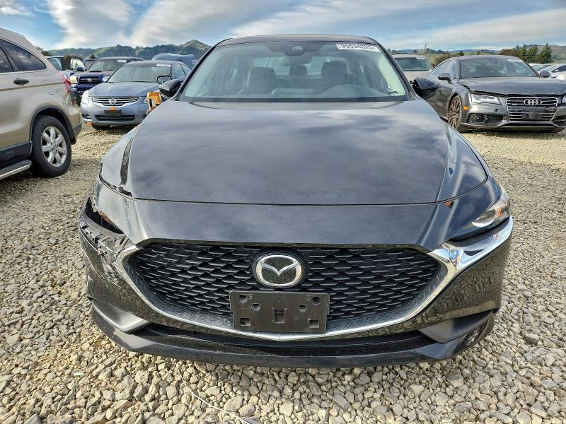 Фото 5 - MAZDA 3