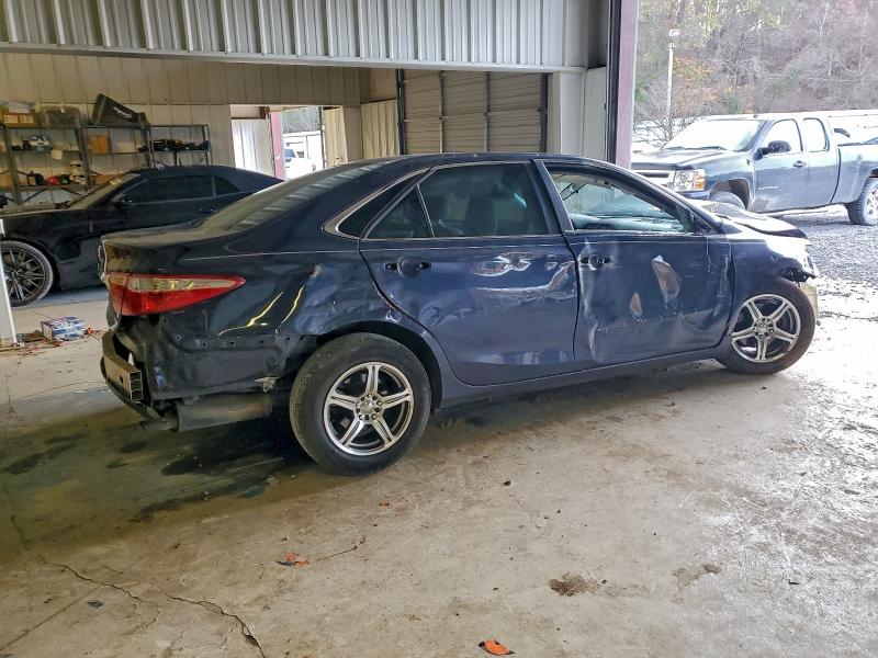 Фото 3 - TOYOTA CAMRY