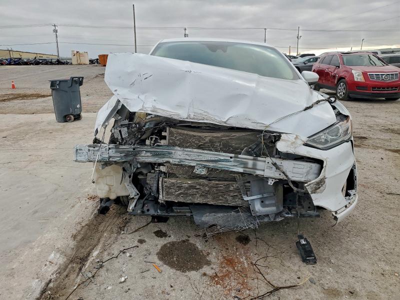 Фото 5 - FORD FUSION