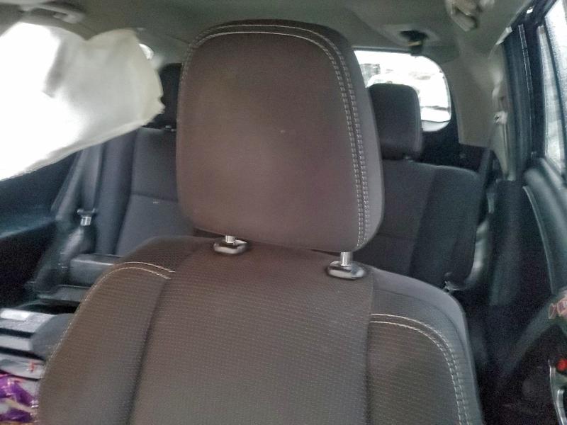 Фото 10 - TOYOTA RAV4