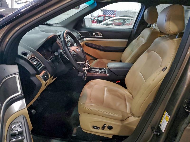 Фото 7 - FORD EXPLORER