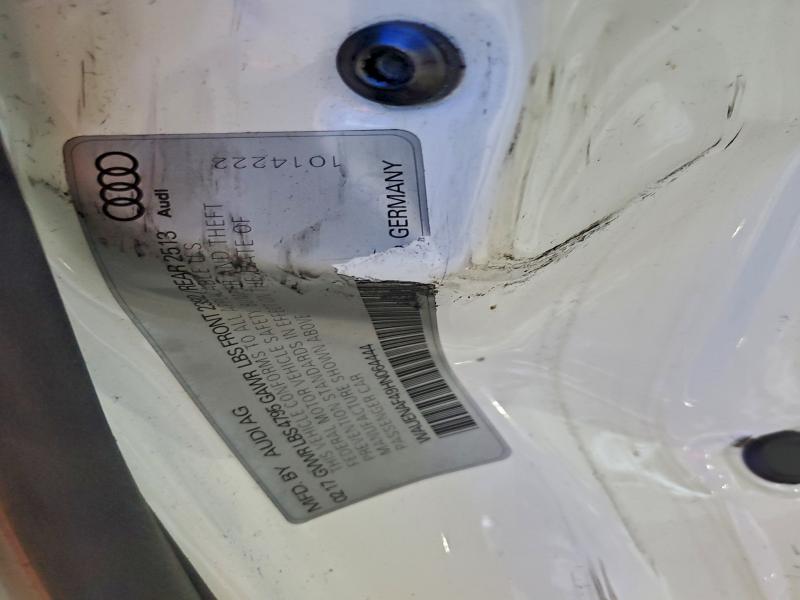 Фото 12 - AUDI A4