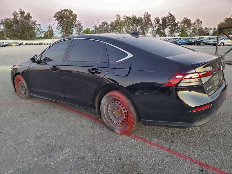 Фото 2 - HONDA ACCORD