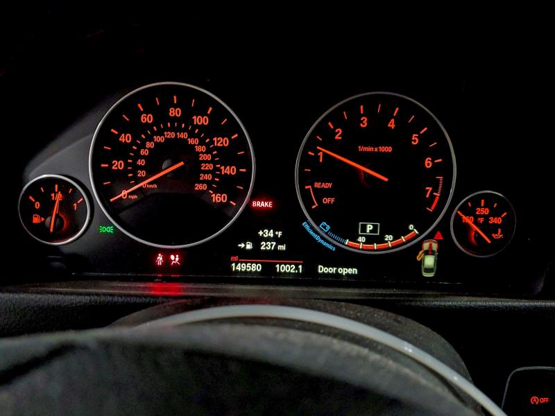 Фото 9 - BMW 3 SERIES