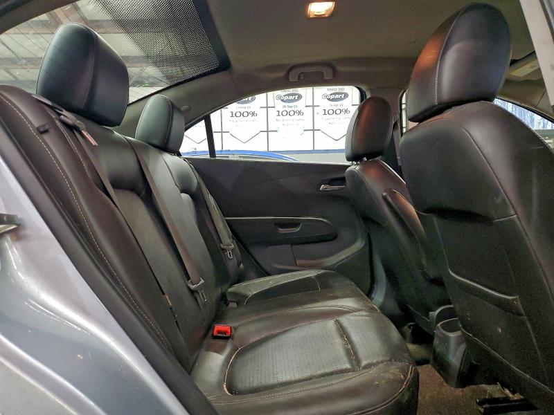 Фото 10 - CHEVROLET SONIC