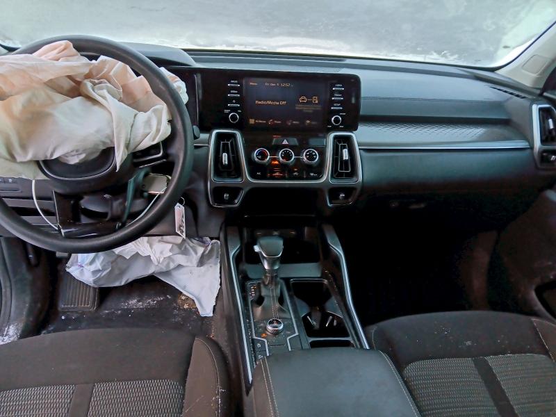 Фото 8 - KIA SORENTO