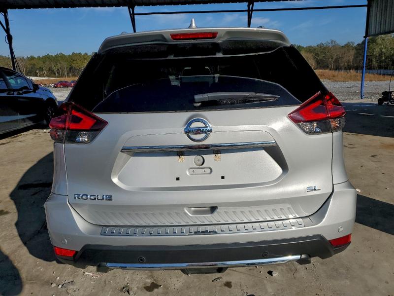 Фото 6 - NISSAN ROGUE