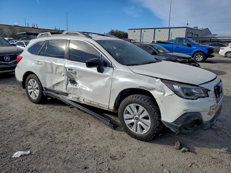 Фото 4 - SUBARU OUTBACK