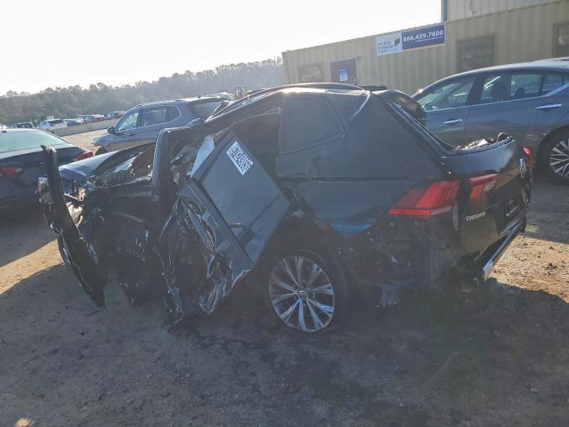 Фото 2 - VOLKSWAGEN TIGUAN