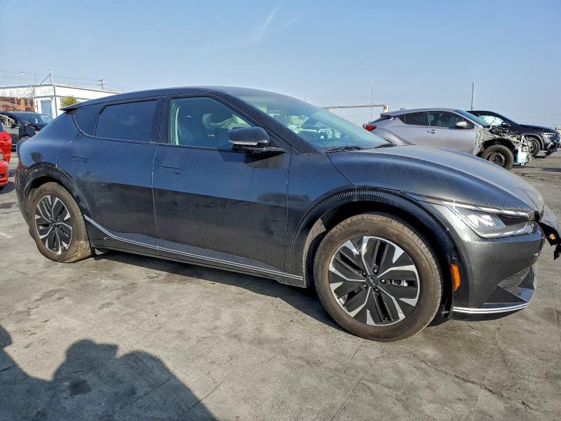 Фото 4 - KIA EV6 LIGHT