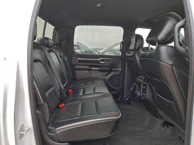 Фото 10 - RAM 1500