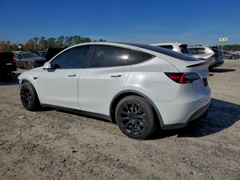 Фото 2 - TESLA MODEL Y