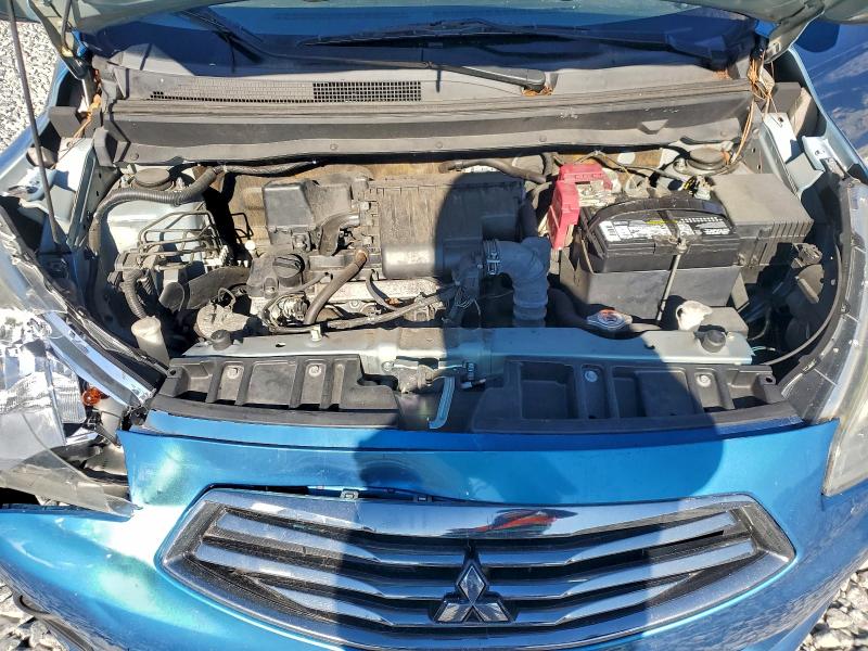 Фото 11 - MITSUBISHI MIRAGE