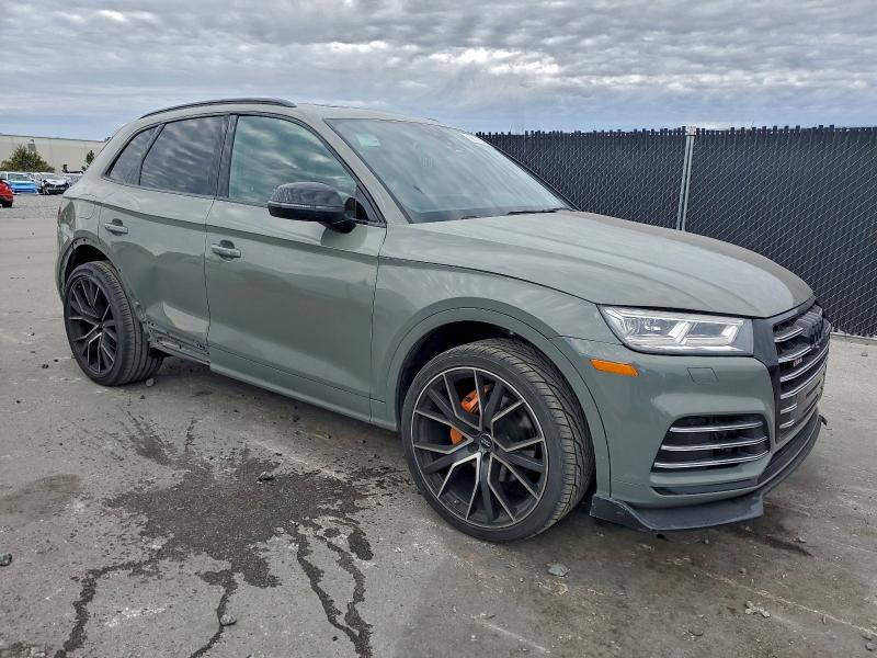 Фото 4 - AUDI SQ5