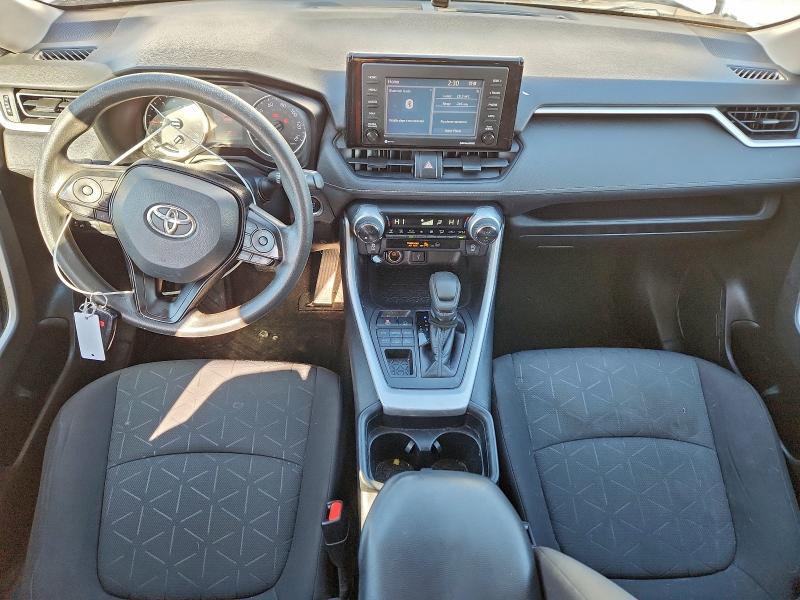 Фото 8 - TOYOTA RAV4