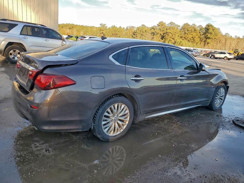 Фото 3 - INFINITI Q70