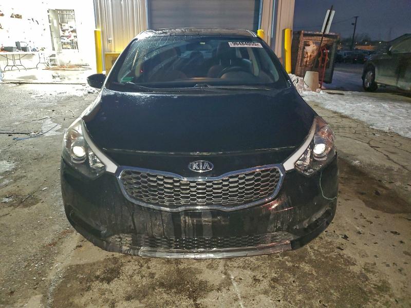 Фото 5 - KIA FORTE