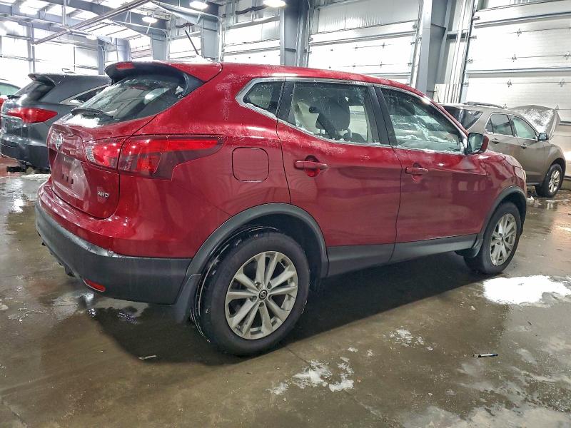 Фото 3 - NISSAN ROGUE