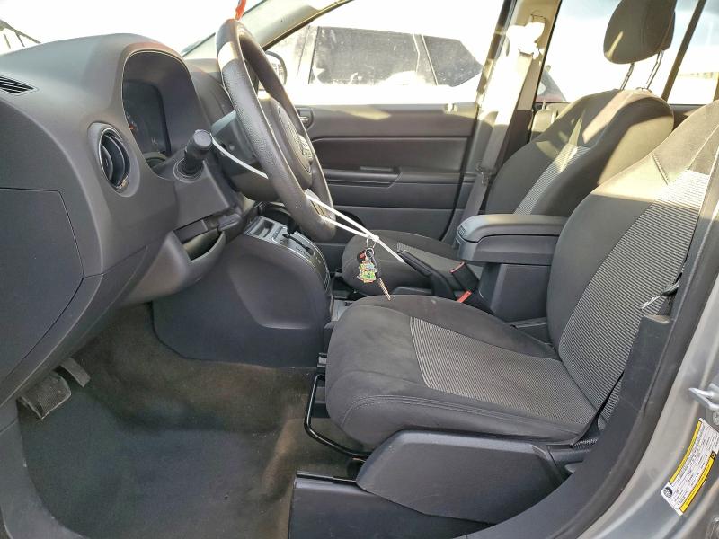 Фото 7 - JEEP COMPASS