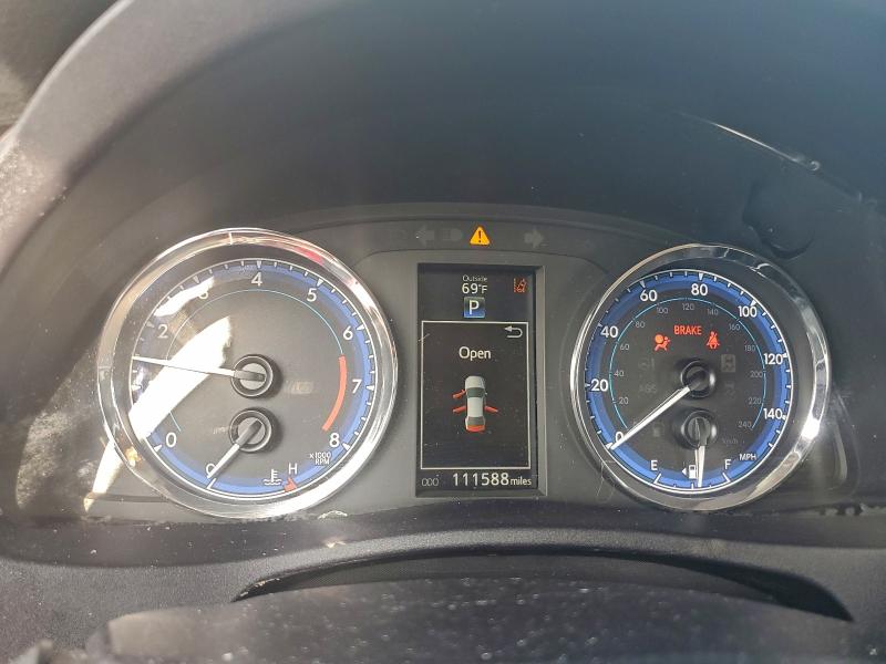 Фото 9 - TOYOTA COROLLA