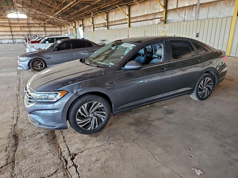 Фото 1 - VOLKSWAGEN JETTA