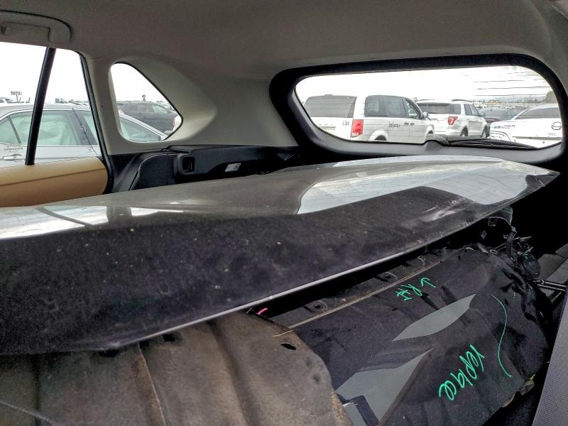 Фото 10 - TOYOTA RAV4