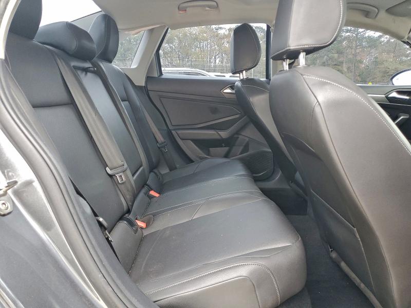 Фото 10 - VOLKSWAGEN JETTA