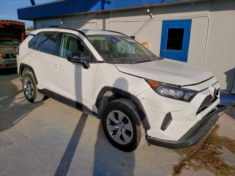 Фото 4 - TOYOTA RAV4